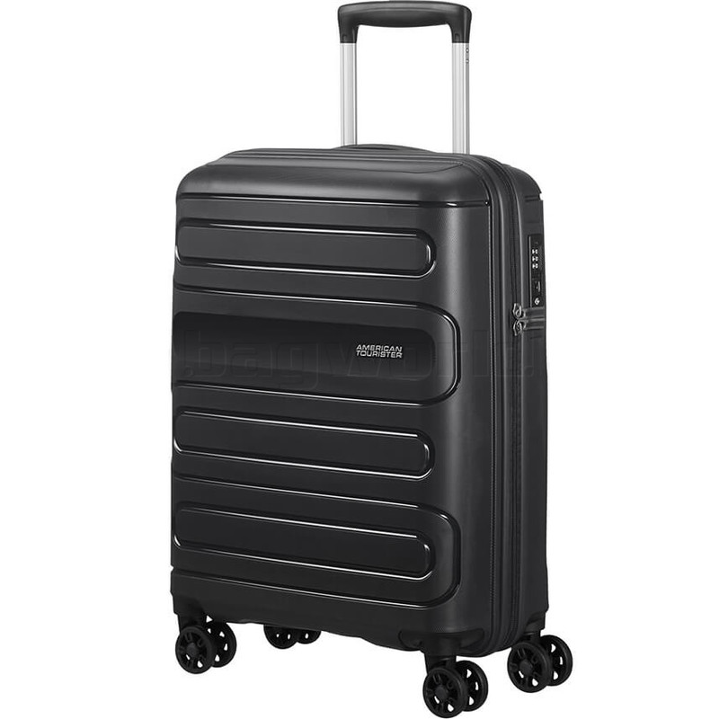 rimowa pilot case black